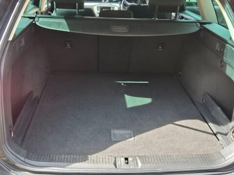 Volkswagen Passat 1.6 TDI BlueMotion Tech SE Business Euro 6 (s/s) 5dr 18