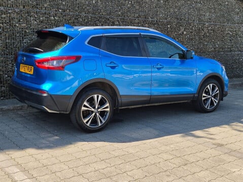 Nissan Qashqai 1.5 dCi N-Connecta Euro 6 (s/s) 5dr 13