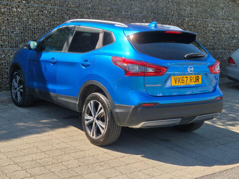 Nissan Qashqai 1.5 dCi N-Connecta Euro 6 (s/s) 5dr 21