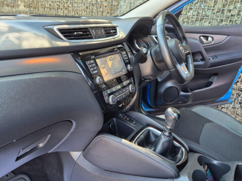Nissan Qashqai 1.5 dCi N-Connecta Euro 6 (s/s) 5dr 26
