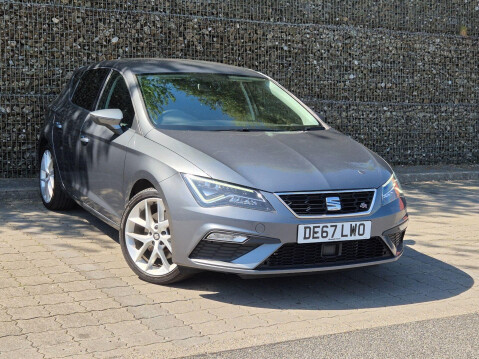 SEAT Leon 1.8 TSI FR Technology Euro 6 (s/s) 5dr 1