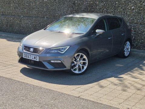 SEAT Leon 1.8 TSI FR Technology Euro 6 (s/s) 5dr 3