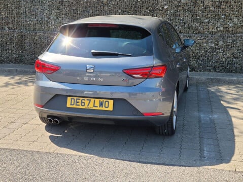 SEAT Leon 1.8 TSI FR Technology Euro 6 (s/s) 5dr 19