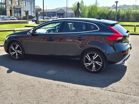 Volvo V40 2.0 D2 R-Design Pro Euro 6 (s/s) 5dr 24