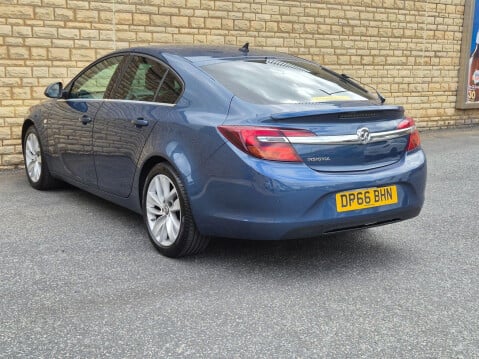 Vauxhall Insignia 1.4i Turbo SRi Nav Euro 6 (s/s) 5dr 23