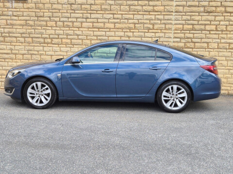 Vauxhall Insignia 1.4i Turbo SRi Nav Euro 6 (s/s) 5dr 26