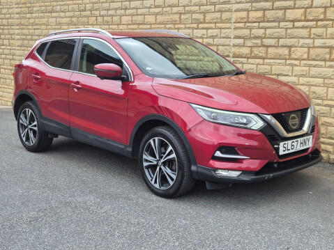 Nissan Qashqai 1.5 dCi N-Connecta Euro 6 (s/s) 5dr 9