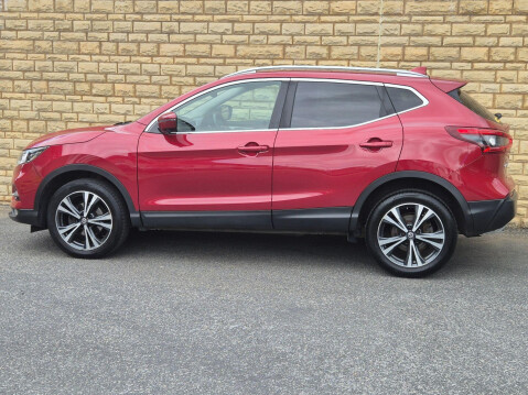 Nissan Qashqai 1.5 dCi N-Connecta Euro 6 (s/s) 5dr 25