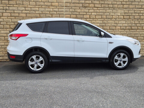 Ford Kuga 1.5T EcoBoost Zetec 2WD Euro 6 (s/s) 5dr 15
