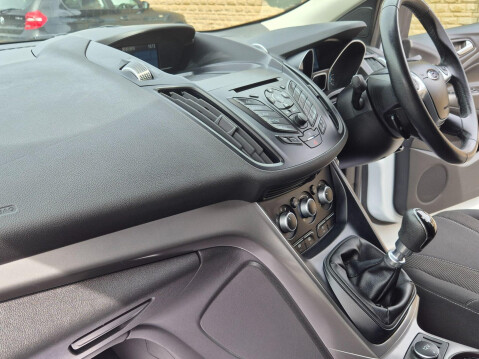 Ford Kuga 1.5T EcoBoost Zetec 2WD Euro 6 (s/s) 5dr 22