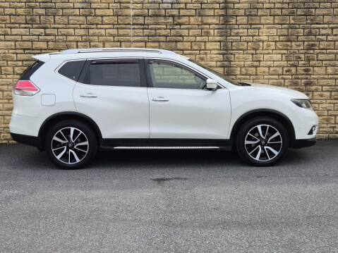 Nissan X-Trail 1.6 dCi Tekna 4WD Euro 5 (s/s) 5dr 13