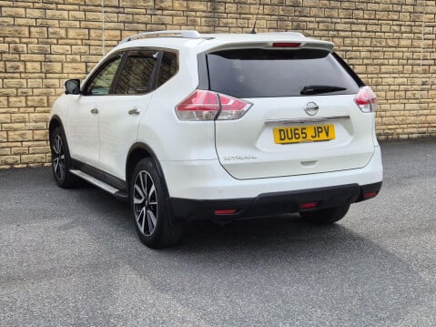 Nissan X-Trail 1.6 dCi Tekna 4WD Euro 5 (s/s) 5dr 23
