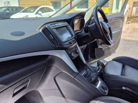 Vauxhall Zafira 1.4i Turbo SRi Nav Euro 6 5dr 18