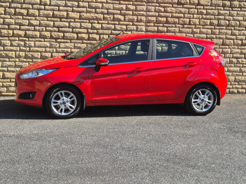 Ford Fiesta 1.25 Zetec Euro 5 5dr 28