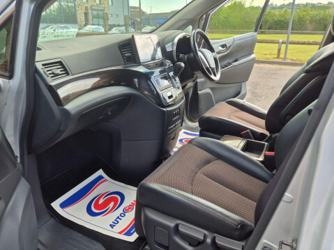 Nissan Elgrand HIGHWAY STAR 2500cc PETROL AUTOMATIC 5DR 21