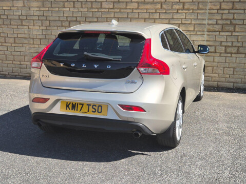 Volvo V40 2.0 D3 Inscription Auto Euro 6 (s/s) 5dr 20