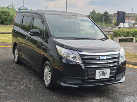 Toyota Voxy 1.8 HYBRID 7 SEATER EURO 6 5DR 7