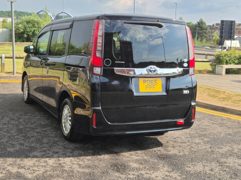 Toyota Voxy 1.8 HYBRID 7 SEATER EURO 6 5DR 19