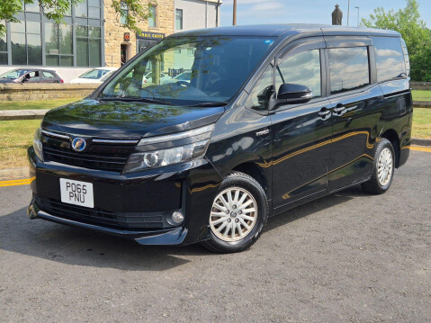Toyota Voxy 1.8 VVT-H 7 SEATER EURO6 5DR 3