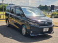 Toyota Voxy 1.8 VVT-H 7 SEATER EURO6 5DR 9