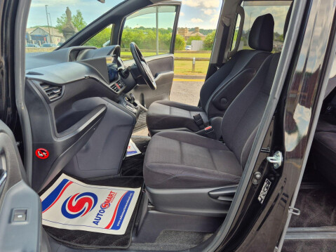 Toyota Voxy 1.8 VVT-H 7 SEATER EURO6 5DR 22