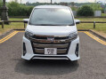 Toyota Noah voxy 1.8 hybrid automatic 5dr euro 6 8