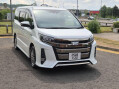 Toyota Noah voxy 1.8 hybrid automatic 5dr euro 6 9