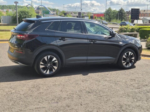 Vauxhall Grandland X 1.5 Turbo D BlueInjection Sport Nav Euro 6 (s/s) 5dr 16