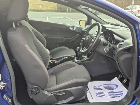 Ford Fiesta 1.0T EcoBoost ST-Line Euro 6 (s/s) 3dr 2