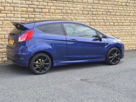 Ford Fiesta 1.0T EcoBoost ST-Line Euro 6 (s/s) 3dr 16