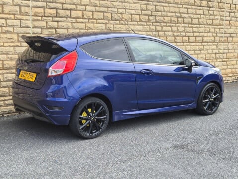 Ford Fiesta 1.0T EcoBoost ST-Line Euro 6 (s/s) 3dr 17