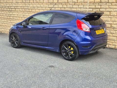 Ford Fiesta 1.0T EcoBoost ST-Line Euro 6 (s/s) 3dr 24