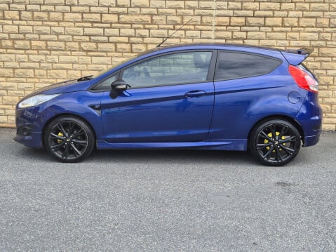 Ford Fiesta 1.0T EcoBoost ST-Line Euro 6 (s/s) 3dr 26