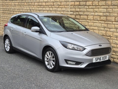 Ford Focus 1.0T EcoBoost Titanium Euro 6 (s/s) 5dr 11