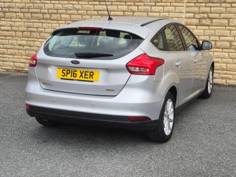 Ford Focus 1.0T EcoBoost Titanium Euro 6 (s/s) 5dr 19