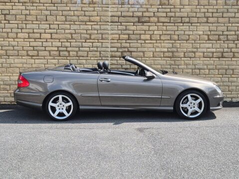 Mercedes-Benz CLK 1.8 CLK200 Kompressor Sport Cabriolet 2dr 15
