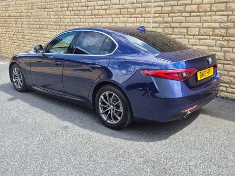 Alfa Romeo Giulia 2.2 TD Tecnica Auto Euro 6 (s/s) 4dr 21