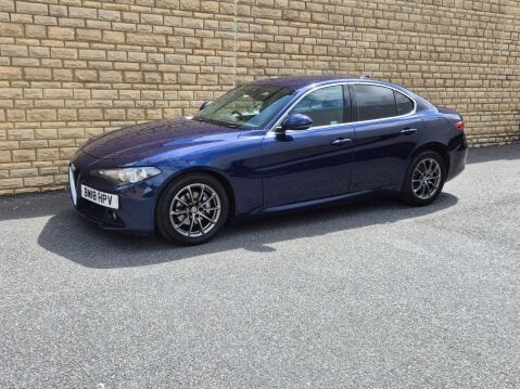 Alfa Romeo Giulia 2.2 TD Tecnica Auto Euro 6 (s/s) 4dr 25