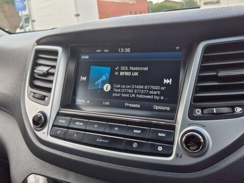 Hyundai TUCSON 1.7 CRDi Blue Drive SE Nav Euro 6 (s/s) 5dr 30