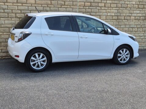 Toyota Yaris 1.5 VVT-h T4 CVT Euro 5 5dr 12