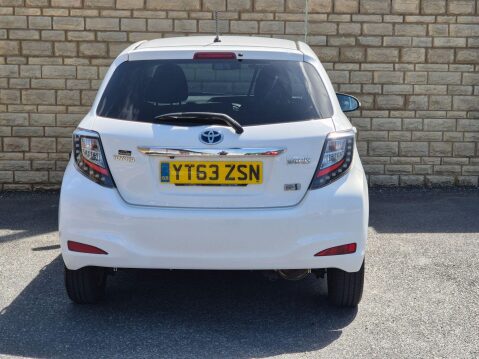 Toyota Yaris 1.5 VVT-h T4 CVT Euro 5 5dr 17
