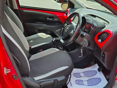 Toyota Aygo 1.0 VVT-i x-style Euro 6 5dr 2