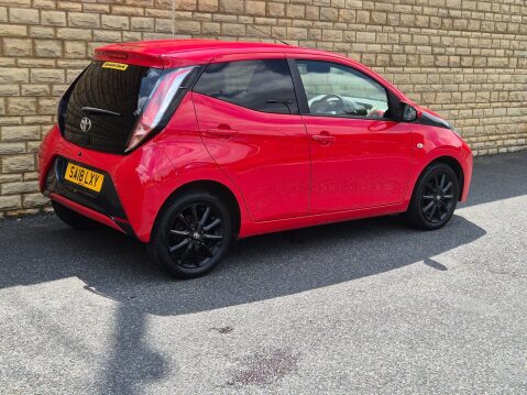 Toyota Aygo 1.0 VVT-i x-style Euro 6 5dr 17