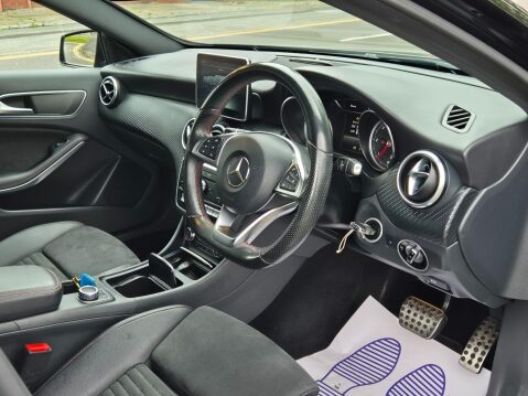 Mercedes-Benz A Class 2.1 A200d AMG Line (Premium) 7G-DCT Euro 6 (s/s) 5dr 6