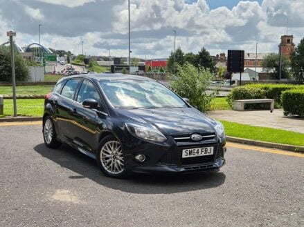 Ford Focus 1.0T EcoBoost Zetec S Euro 5 (s/s) 5dr