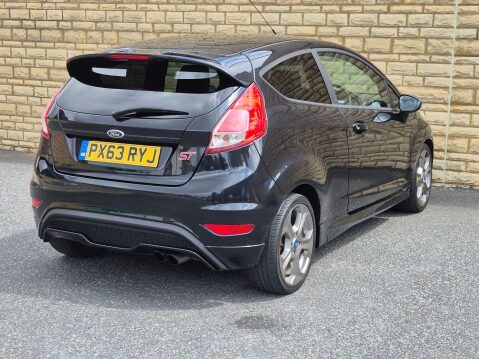 Ford Fiesta 1.6T EcoBoost ST-2 Euro 5 3dr 17