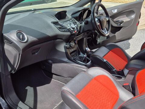 Ford Fiesta 1.6T EcoBoost ST-2 Euro 5 3dr 18