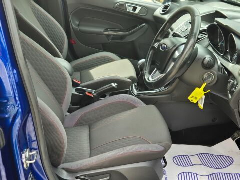 Ford Fiesta 1.0T EcoBoost ST-Line Euro 6 (s/s) 5dr 2