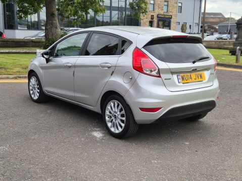 Ford Fiesta 1.0T EcoBoost Titanium X Euro 5 (s/s) 5dr 23