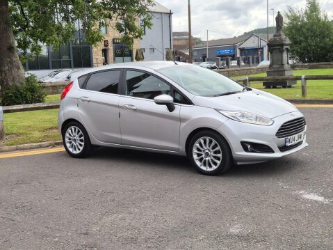 Ford Fiesta 1.0T EcoBoost Titanium X Euro 5 (s/s) 5dr 12